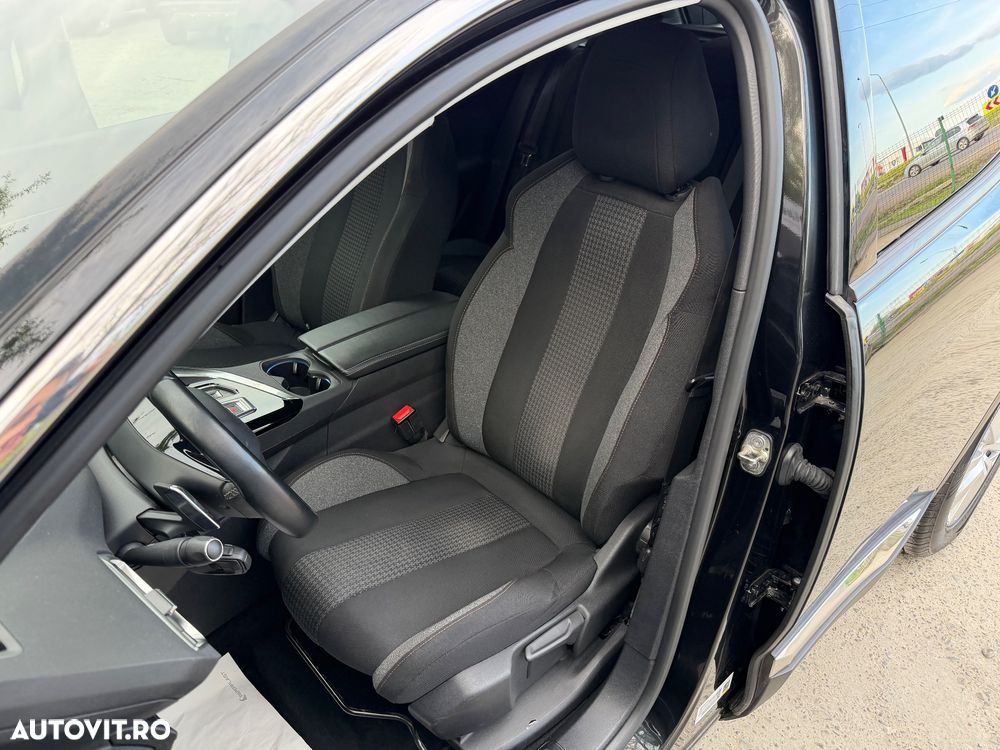 Peugeot 3008 BlueHDi 130 Stop & Start EAT8 Active - 14