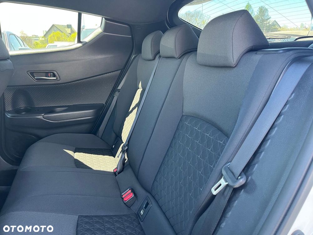 Toyota C-HR 2.0 Hybrid Style - 30