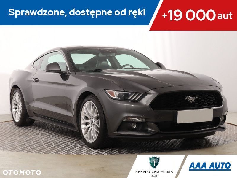 Ford Mustang - 2