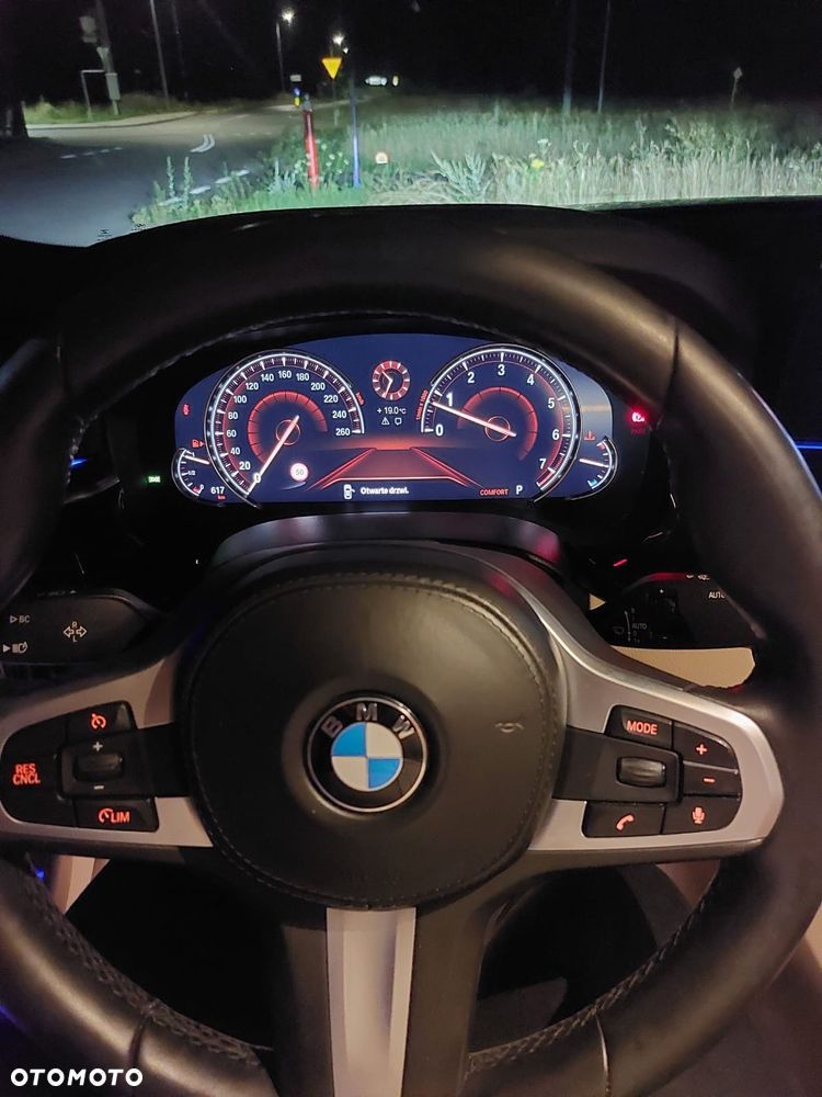 BMW Seria 5 530i GPF Luxury Line - 8