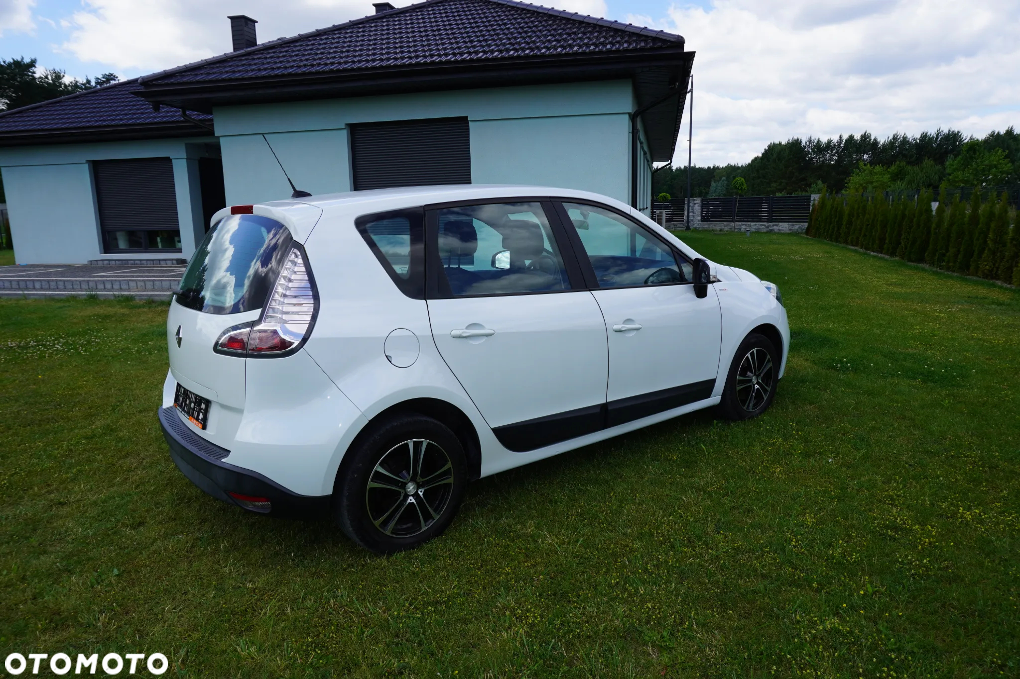 Renault Scenic 1.6 16V 110 TomTom Edition - 30