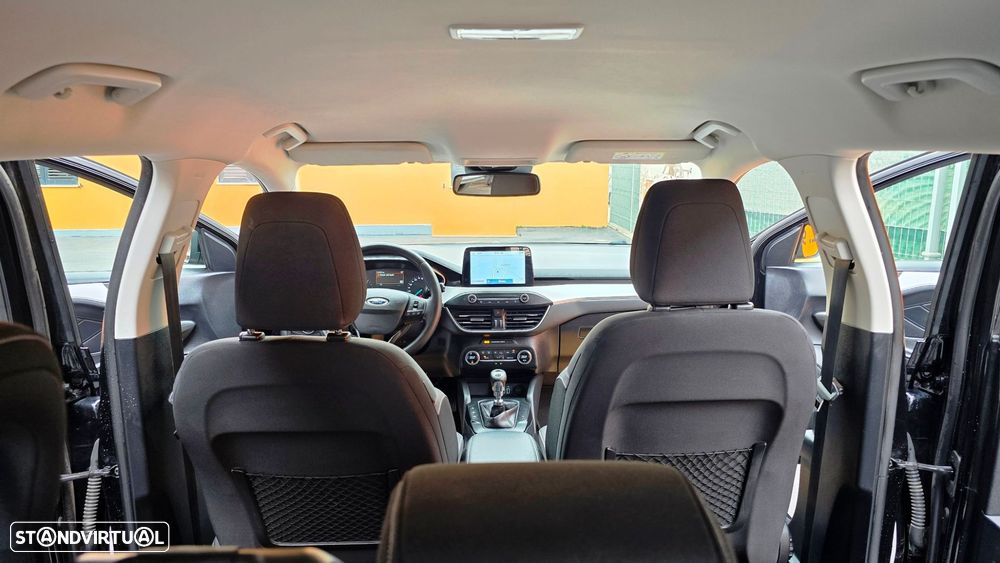 Ford Focus SW 1.5 TDCi EcoBlue Titanium - 3