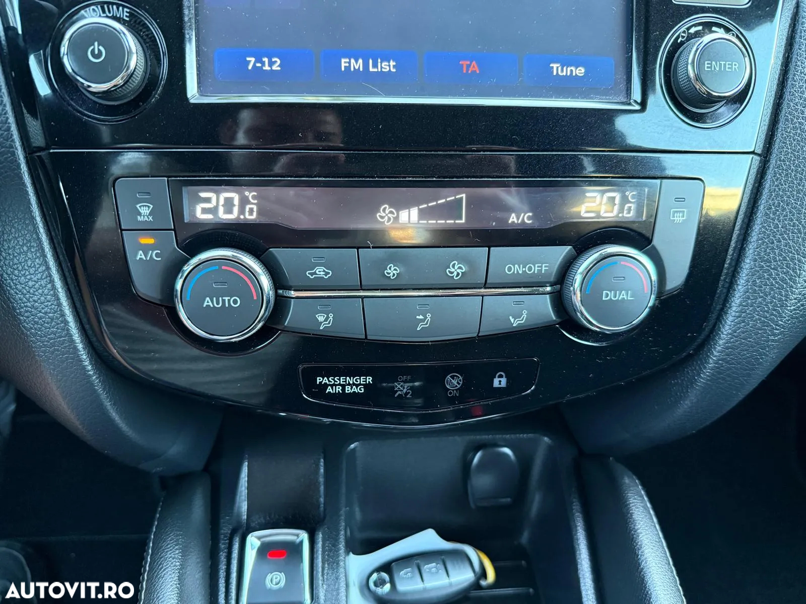 Nissan Qashqai 1.5 DCI N-Connecta - 27