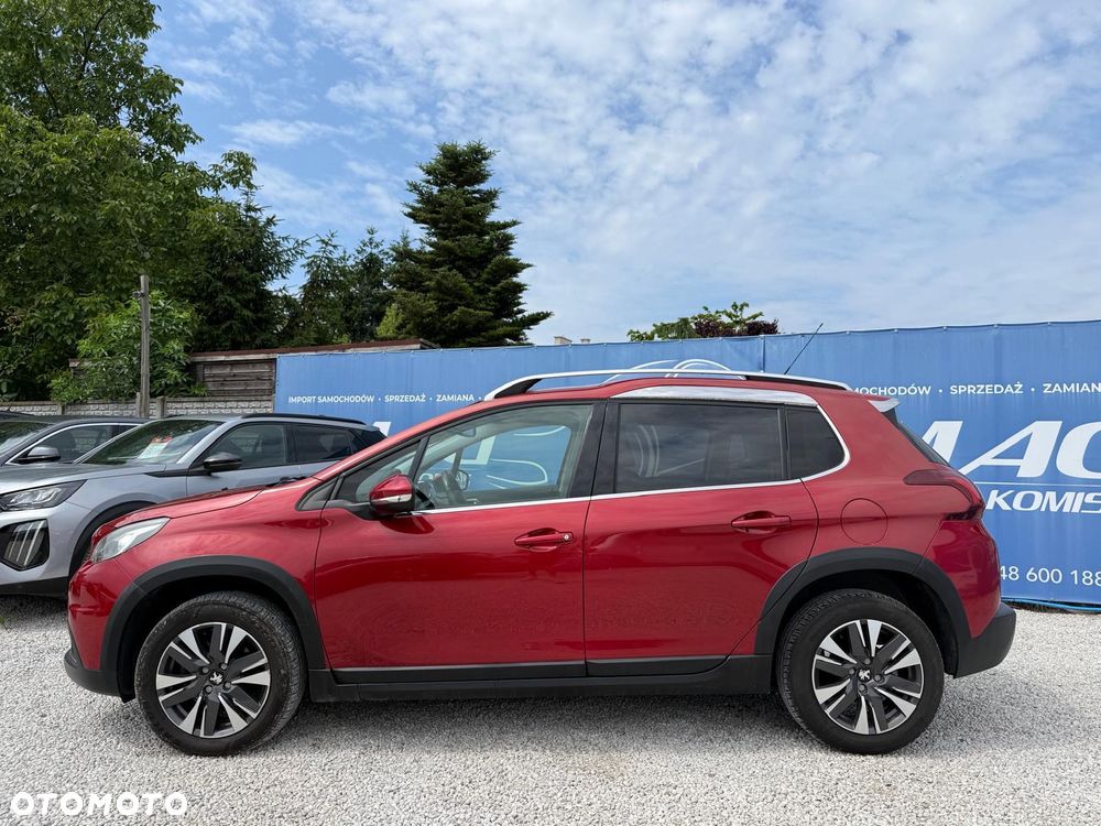 Peugeot 2008 1.2 Pure Tech GPF Style S&S EAT6 - 6