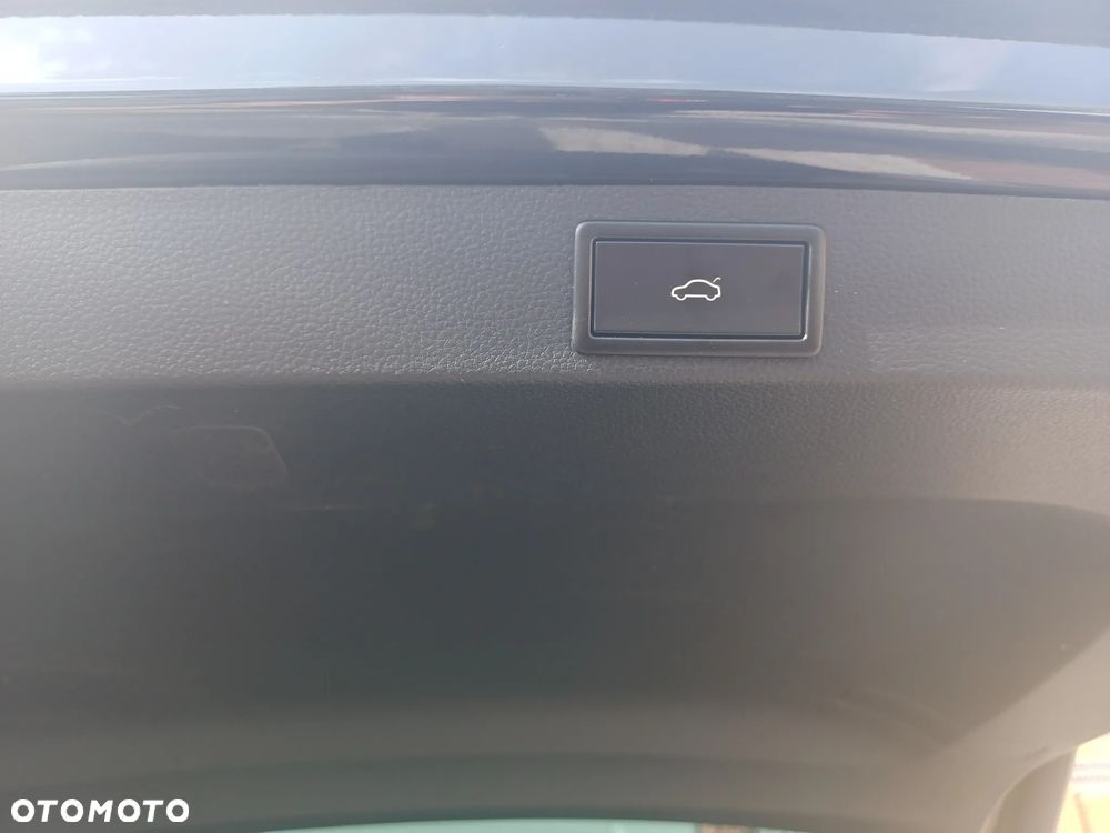 Skoda Karoq 1.0 TSI GPF 4x2 Ambition - 11