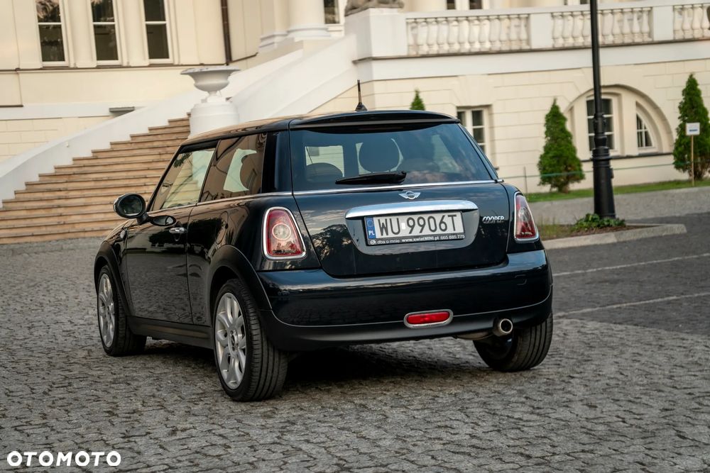 MINI Cooper Standard - 6