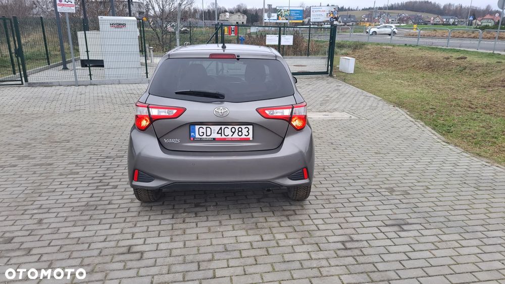 Toyota Yaris 1.5 Premium CVT - 4