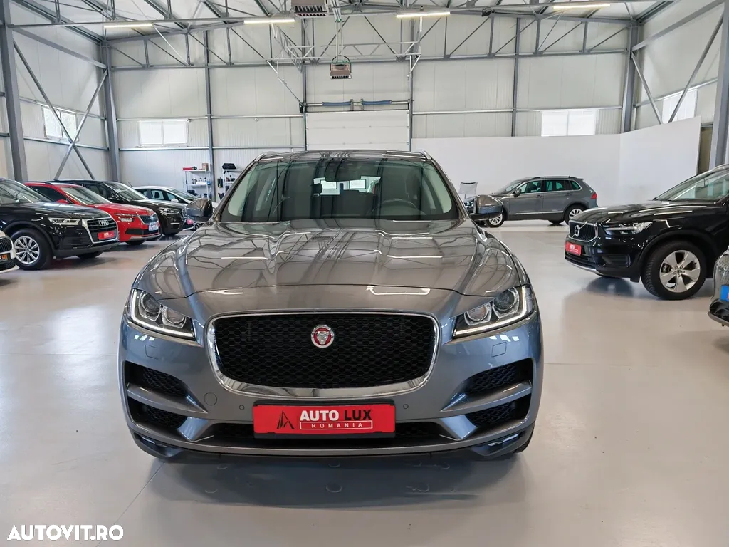Jaguar F-Pace 20d AWD Aut. Prestige - 2