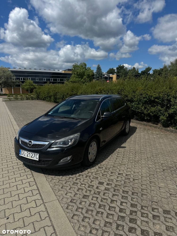 Opel Astra 1.7 CDTI Cosmo - 1