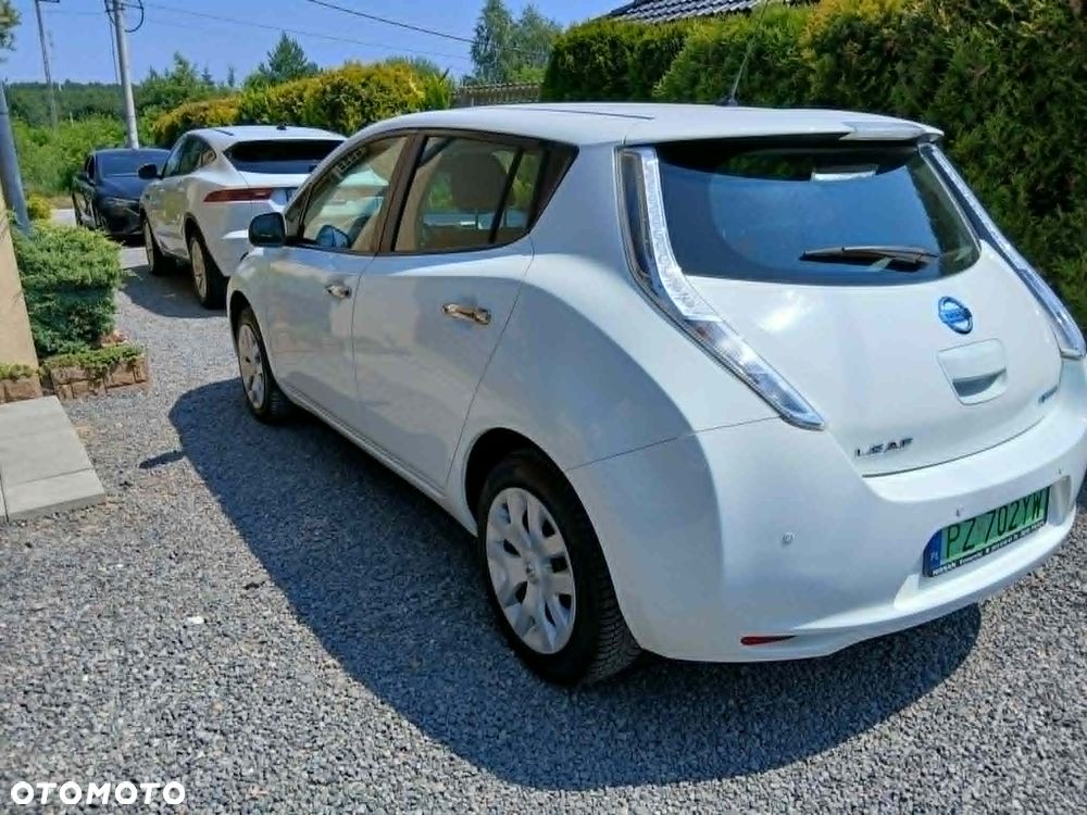 Nissan Leaf 30kWh Visia - 6