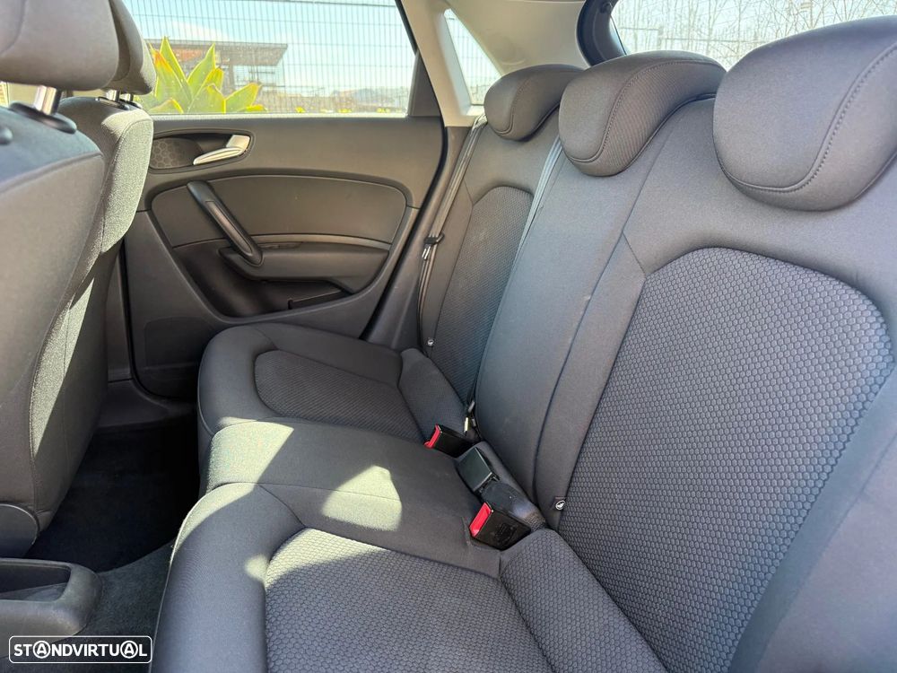 Audi A1 ver-1-6-tdi-sport - 16