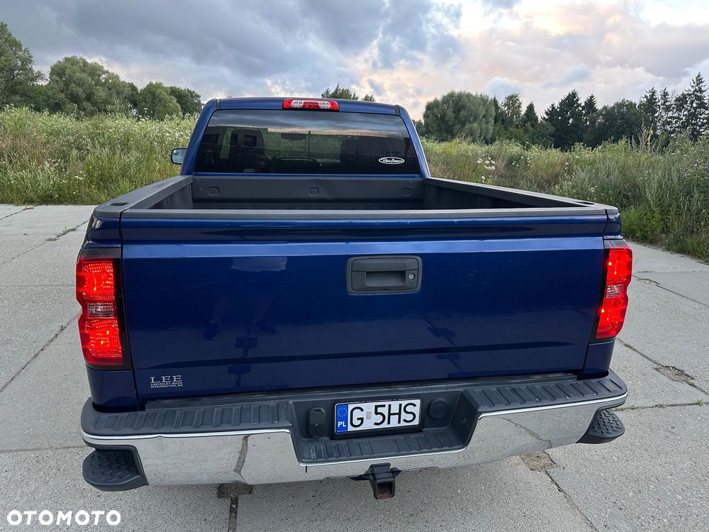Chevrolet Silverado - 5