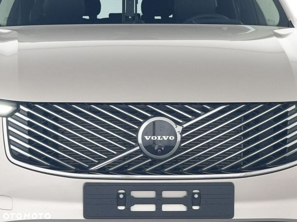 Volvo XC 90 T8 AWD Plug-In Hybrid Ultra Bright 7os - 4