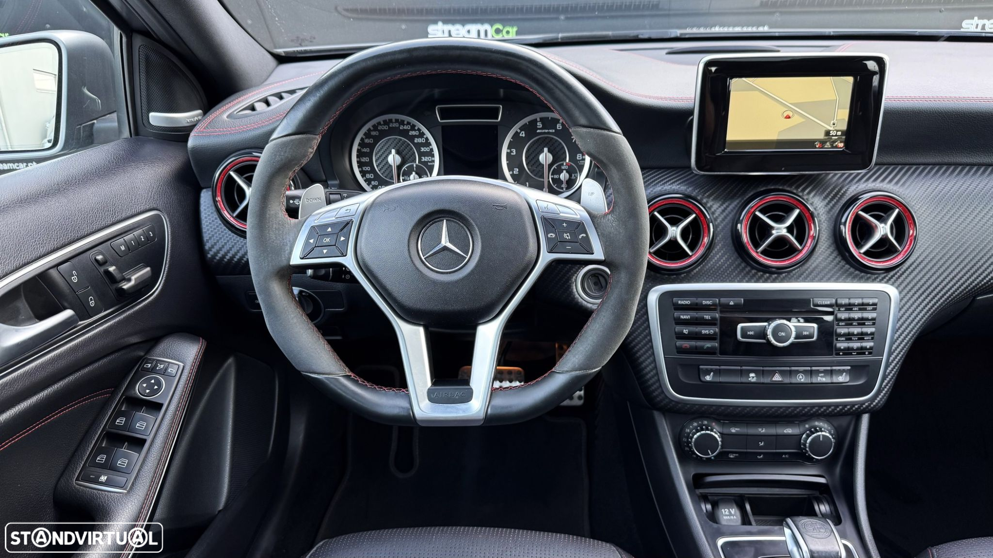 Mercedes-Benz A 45 AMG 4Matic Speedshift 7G-DCT - 16