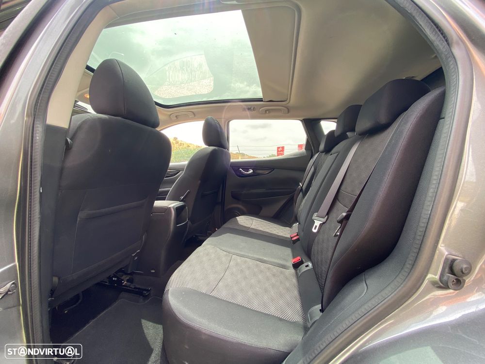 Nissan Qashqai 1.5 dCi Acenta Connect - 8