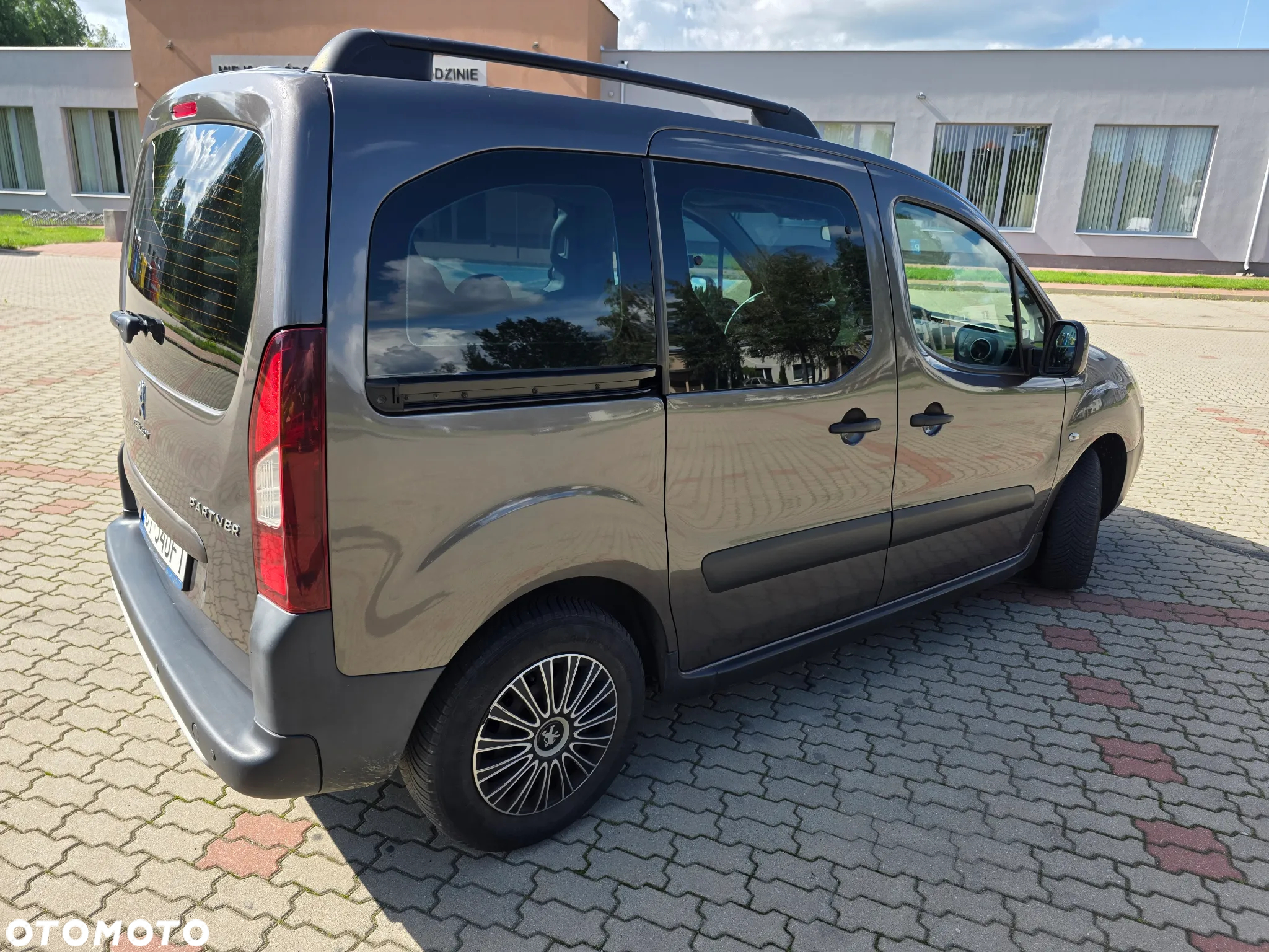 Peugeot Partner 1.6 BlueHDi Outdoor - 32