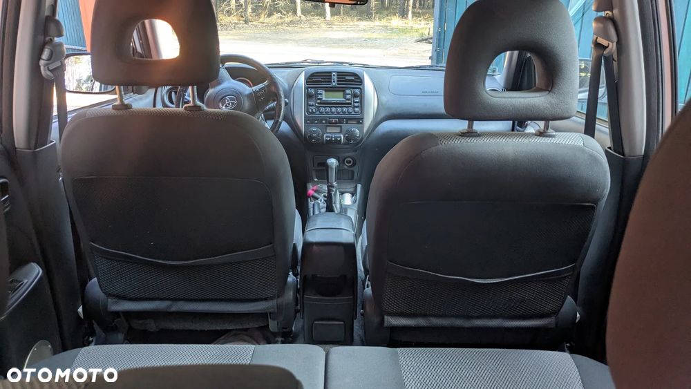 Toyota RAV4 2.0 VVT-i Sol - 8