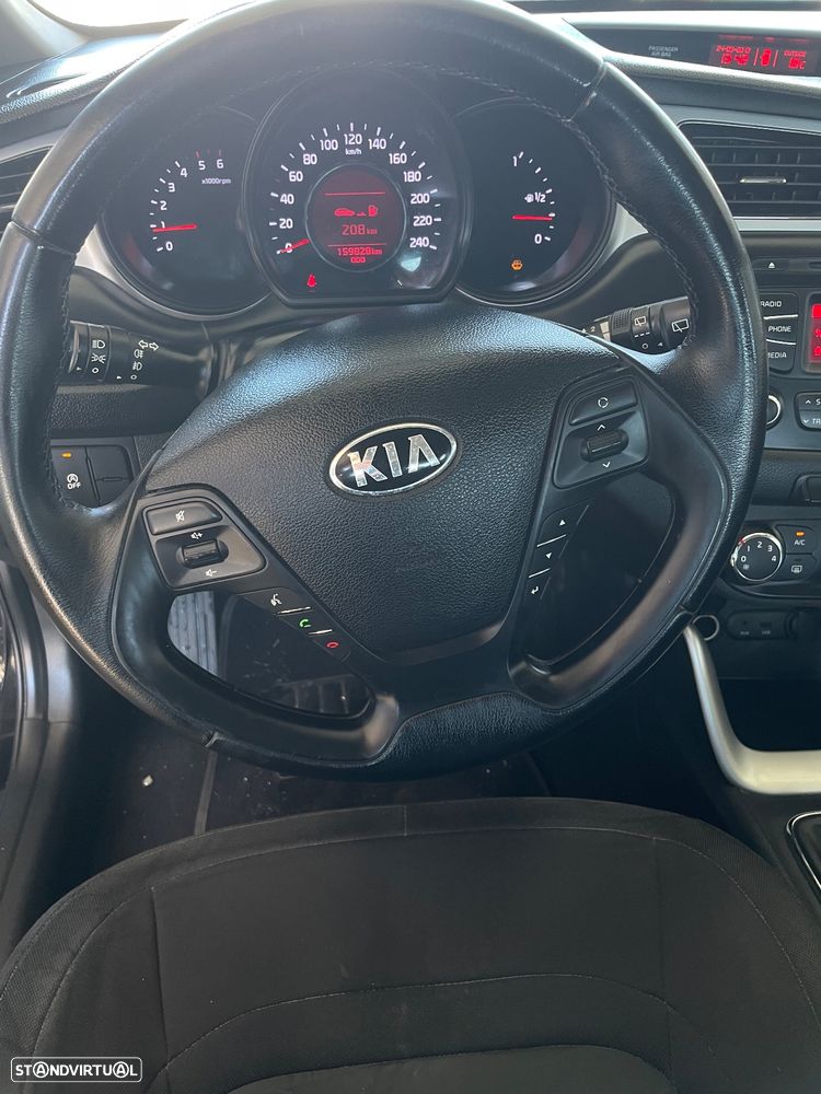 Kia Ceed SW 1.4 CRDi ECO - 22