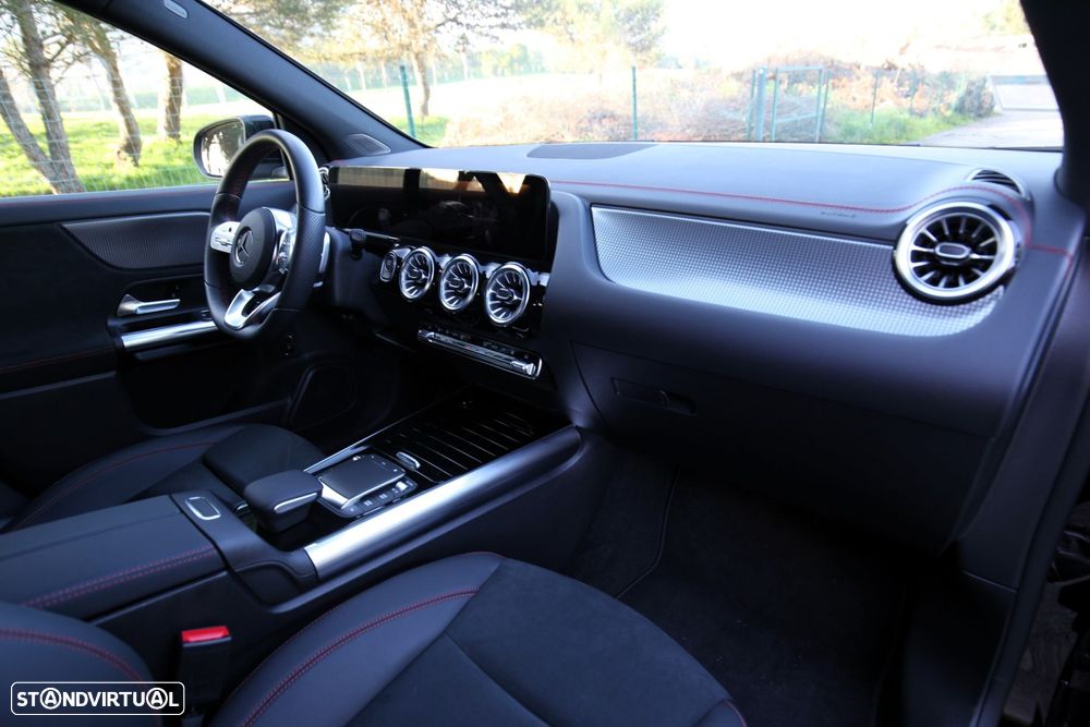 Mercedes-Benz EQA 250+ AMG Line - 32