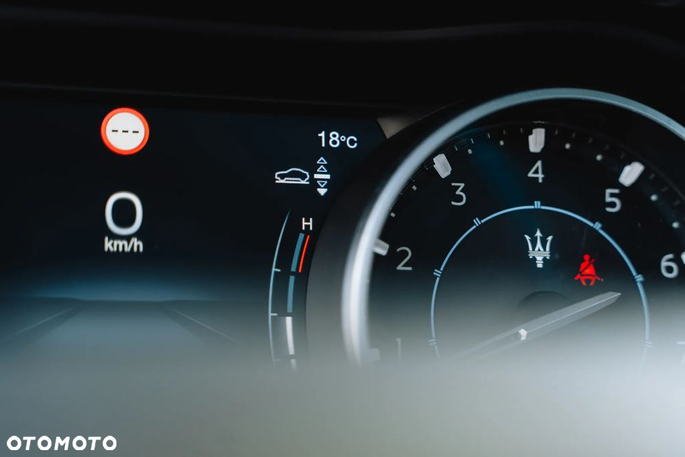 Maserati Levante - 24