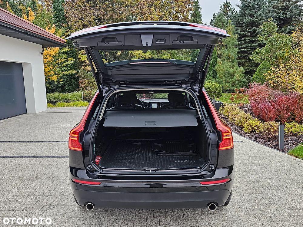 Volvo XC 60 D4 SCR AWD Momentum - 34