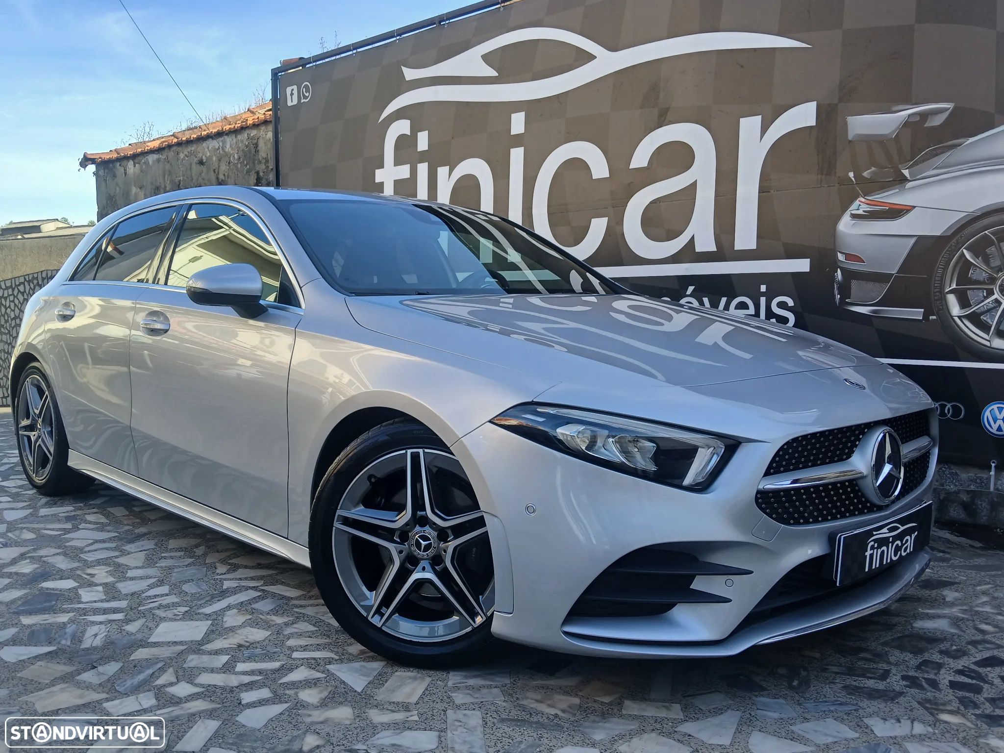 Mercedes-Benz A 180 d 7G-DCT AMG Line - 1