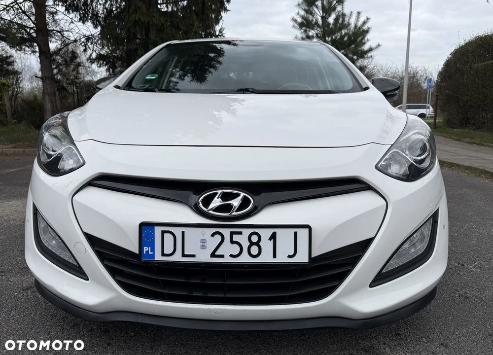 Hyundai i30 1.6 GDI Premium - 6