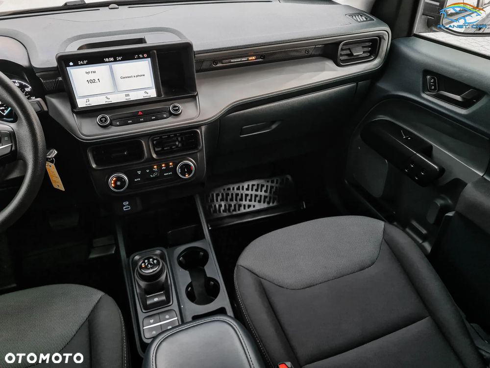 Ford Maverick - 24