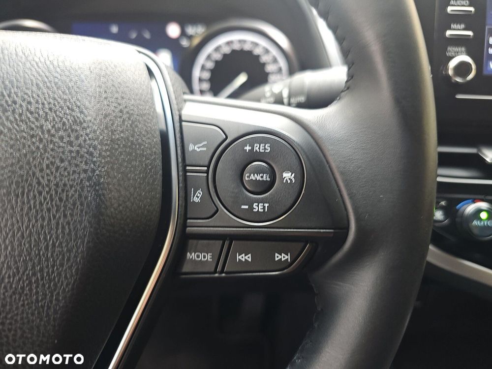 Toyota Camry 2.5 Hybrid Comfort CVT - 15
