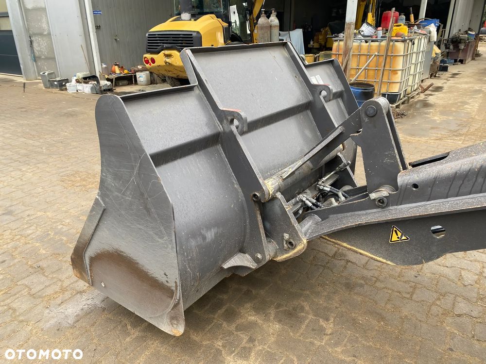 Hitachi ZW95, 2020 ROK, 2700 MTH, ŁYŻKA + WIDŁY, z NIEMIEC, PIĘKNY STAN - 35