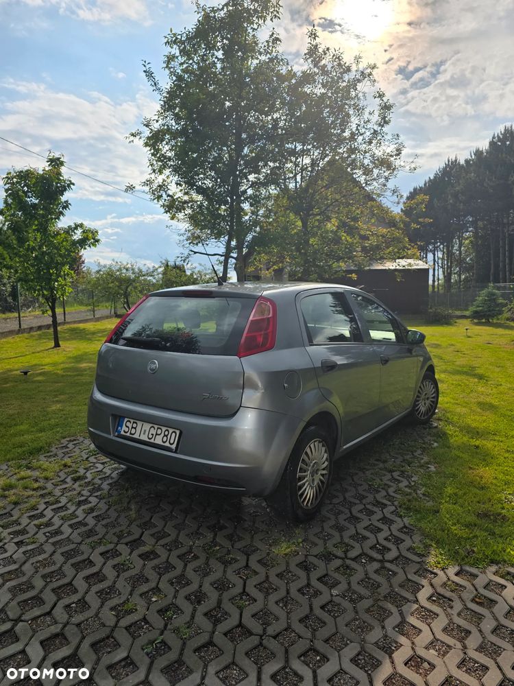 Fiat Grande Punto - 6