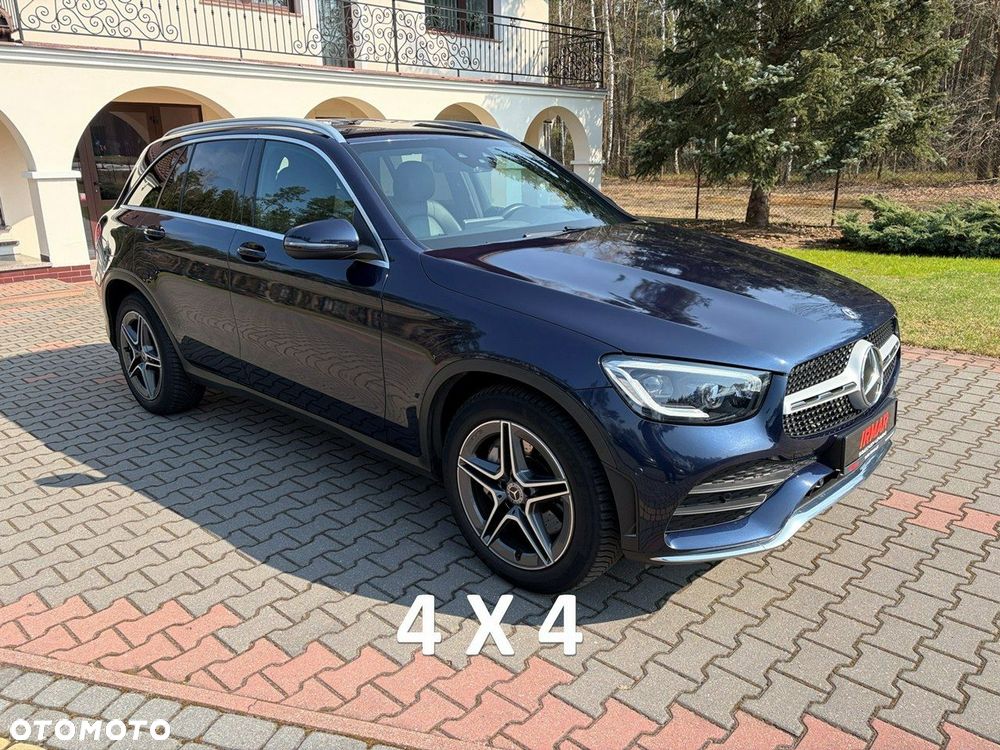 Mercedes-Benz GLC 220 d 4Matic 9G-TRONIC AMG Line - 1
