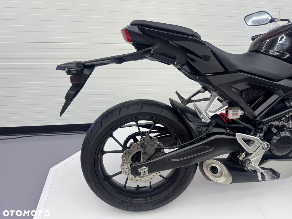 Honda CB - 30