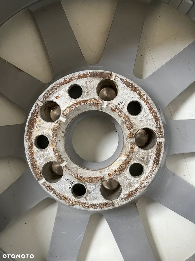 Felga  Audi A4 B8 8K0601025AT 7,5JX16 ET45  5X112 - 10