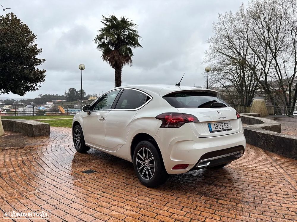 Citroën DS4 1.6 e-HDi So Chic - 5