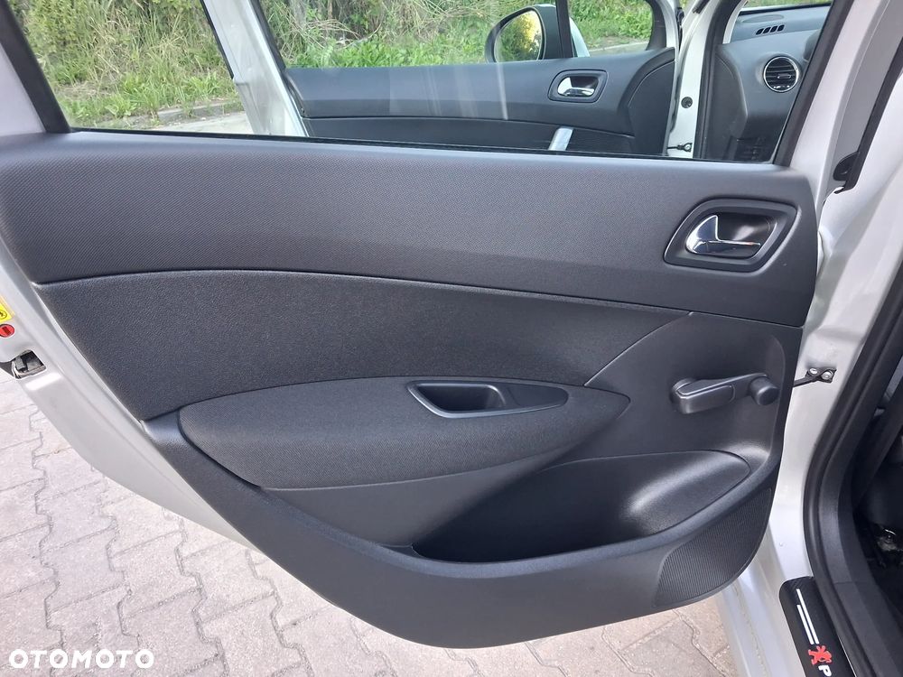 Peugeot 308 1.6 HDi Premium - 25