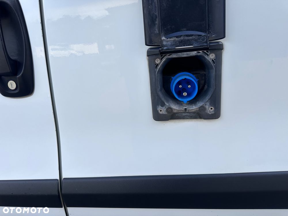 Fiat Doblo - 11