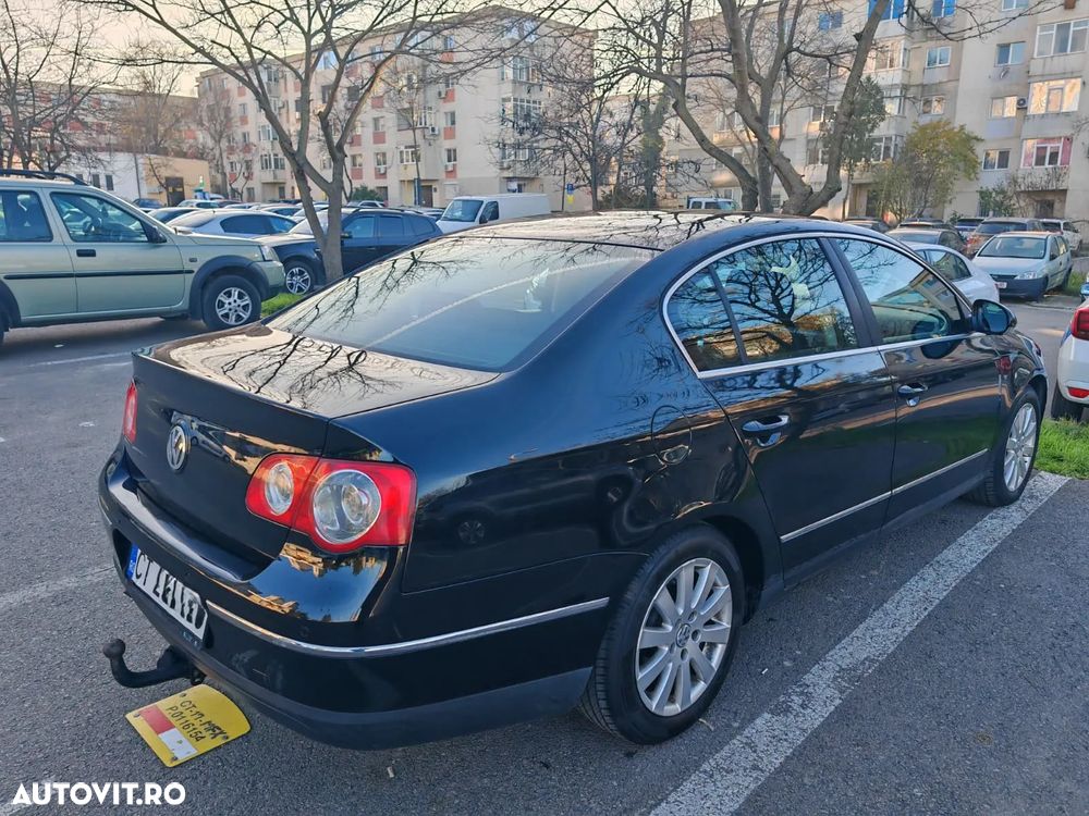 Volkswagen Passat Variant 2.0 TDI Comfortline - 19