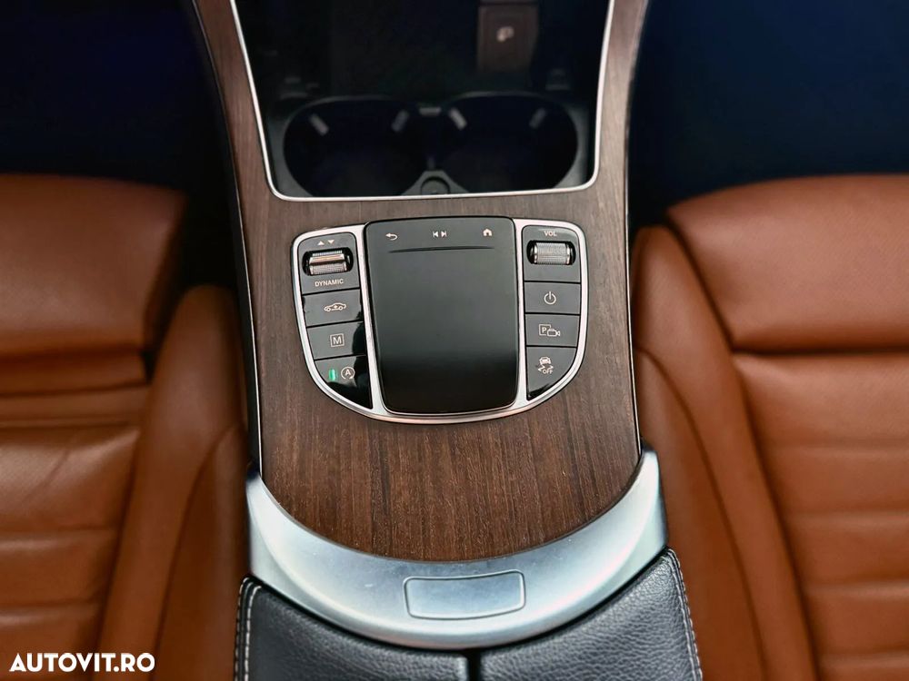 Mercedes-Benz GLC Coupe 220 d 4Matic 9G-TRONIC AMG Line - 17