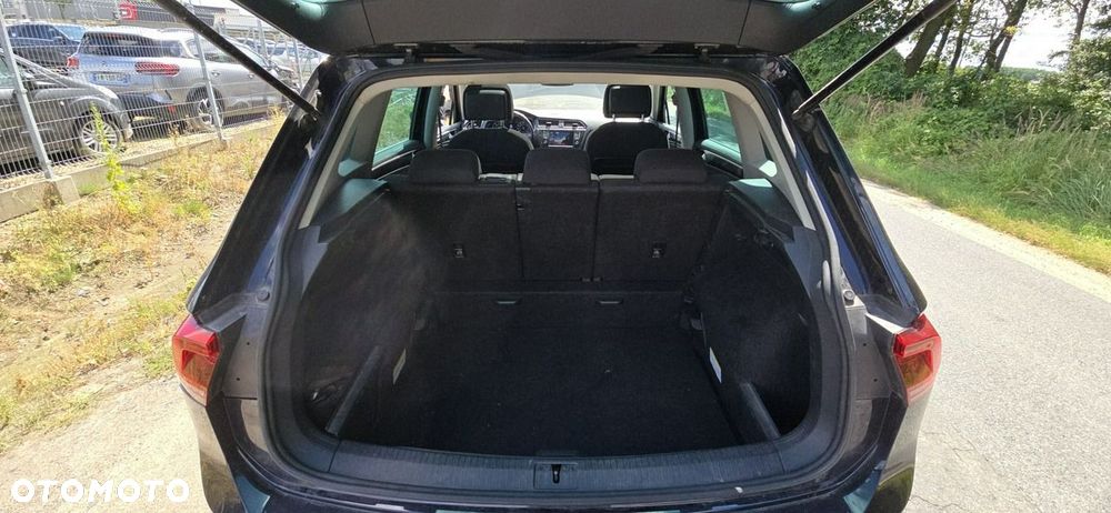 Volkswagen Tiguan - 25
