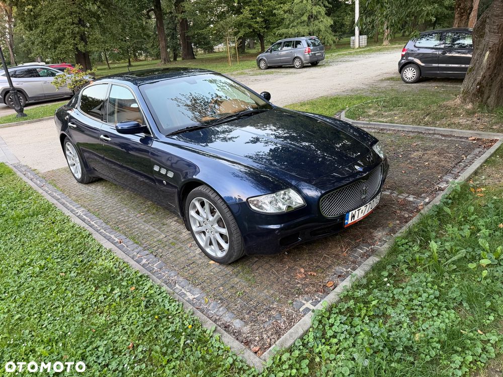 2006 Maserati Quattroporte, photograph 1