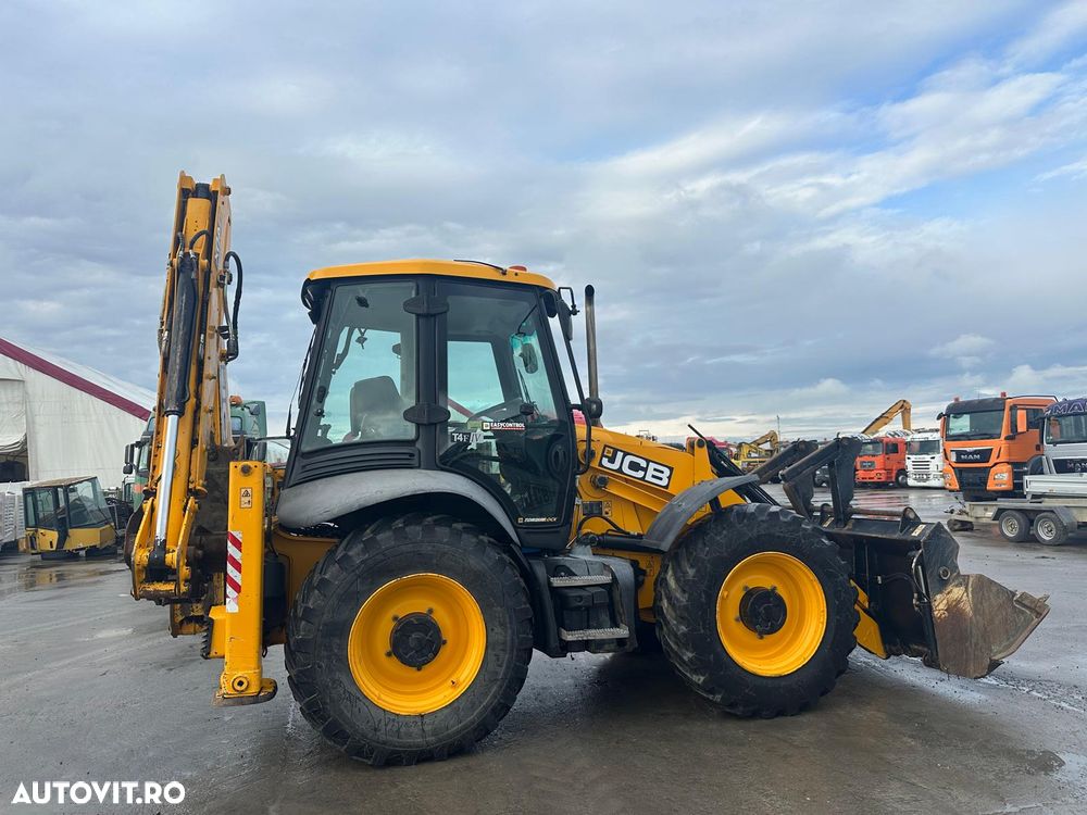 JCB 4CX 14HFWA - 12