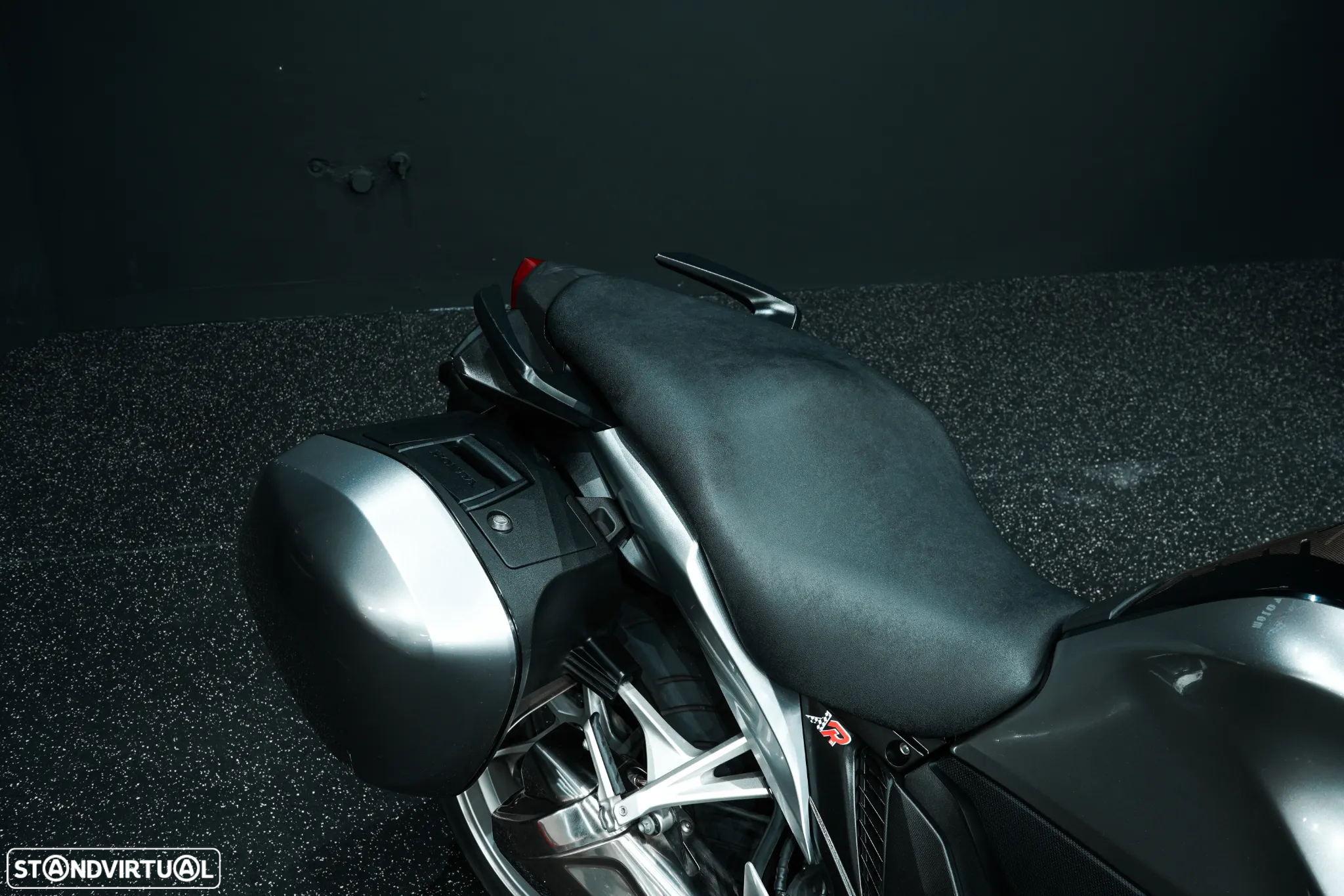 Honda VFR VFR1200F - 10