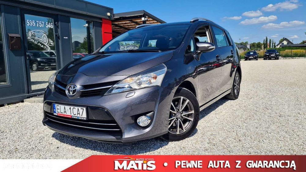 Toyota Verso - 1
