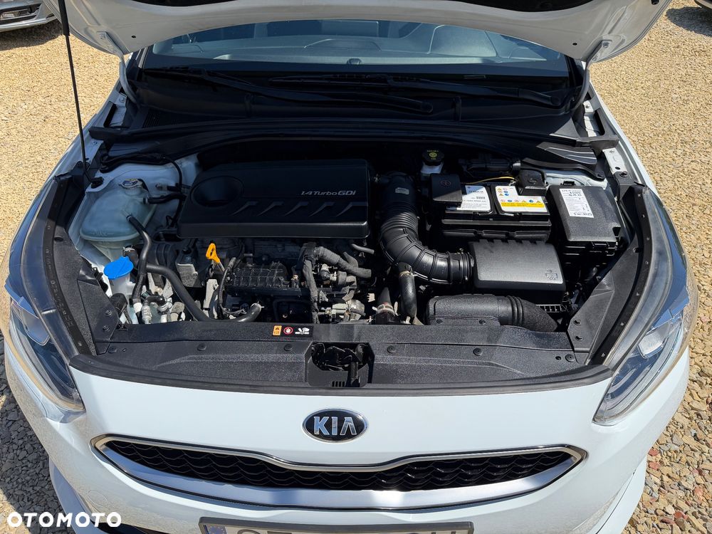 Kia ProCeed 1.4 T-GDI OPF GT LINE - 21