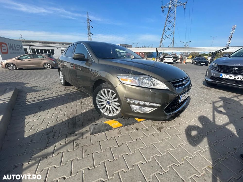 Ford Mondeo - 12
