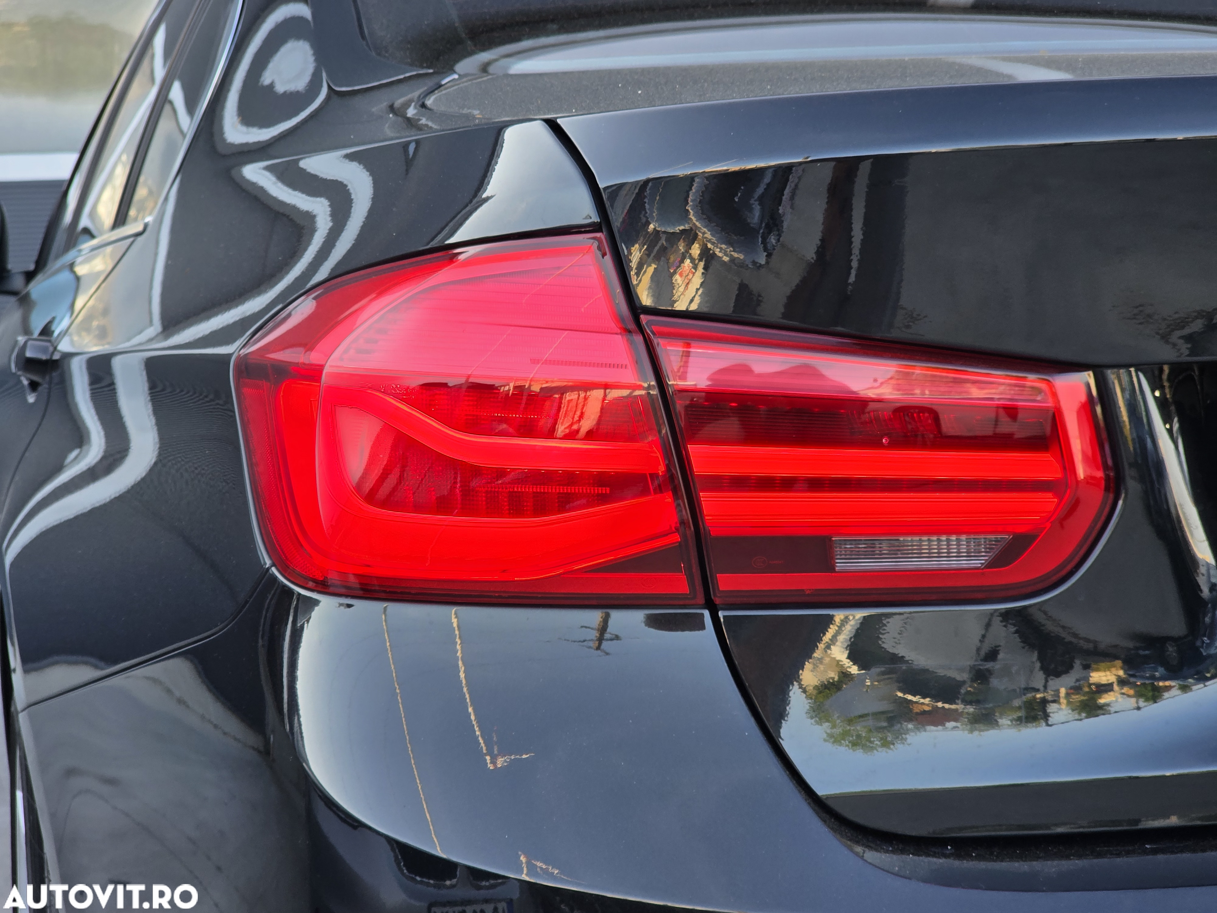 BMW Seria 3 320d Luxury Line - 12
