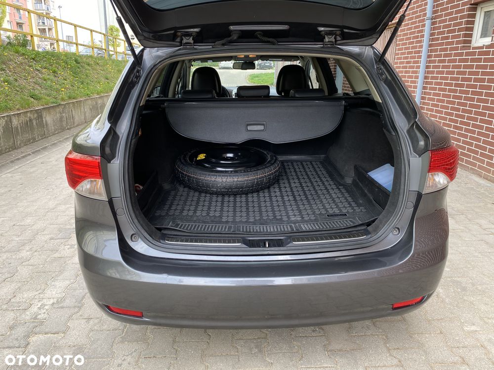 Toyota Avensis 2.0 Premium MS - 7