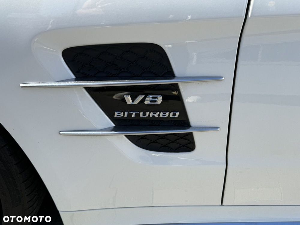 Mercedes-Benz SL AMG 63 - 6