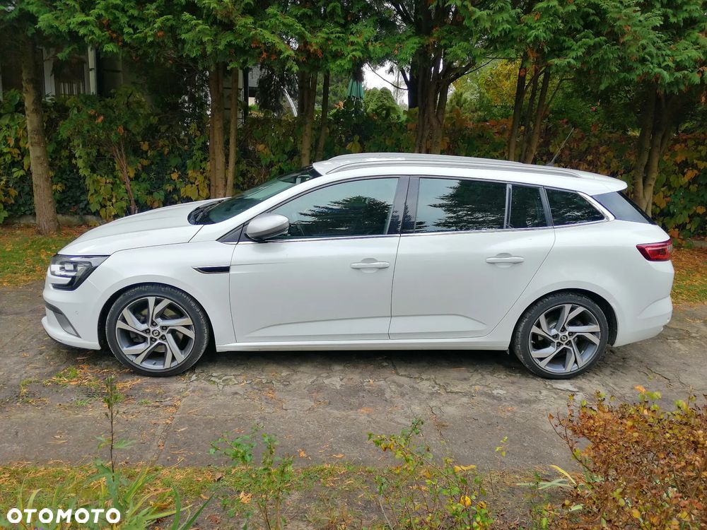 Renault Megane 2018 photo 2